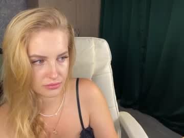 anita_blairr