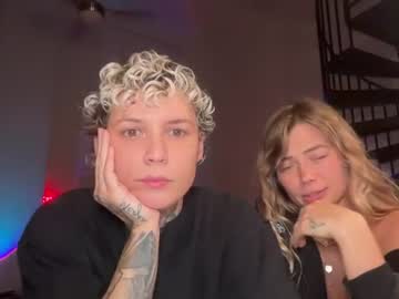 ashtonveil