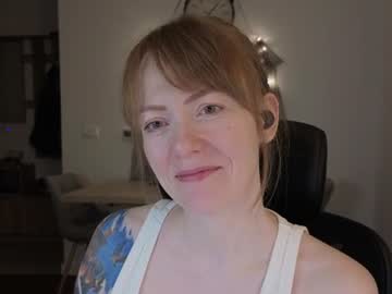 aurora_velvett_