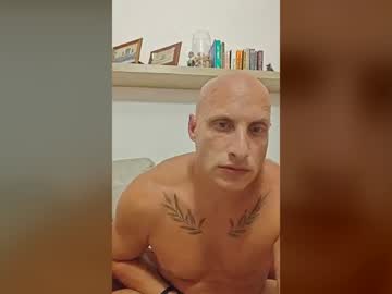 bri982