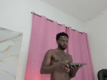 kaleb_violeta