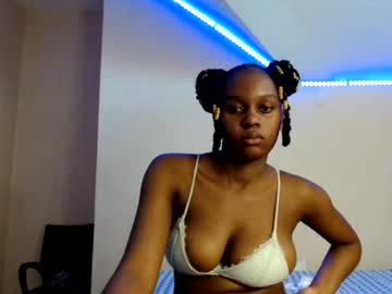 pretty_nyra