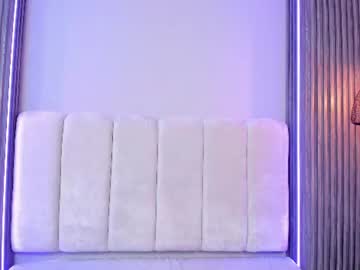 scarlett_whitee_